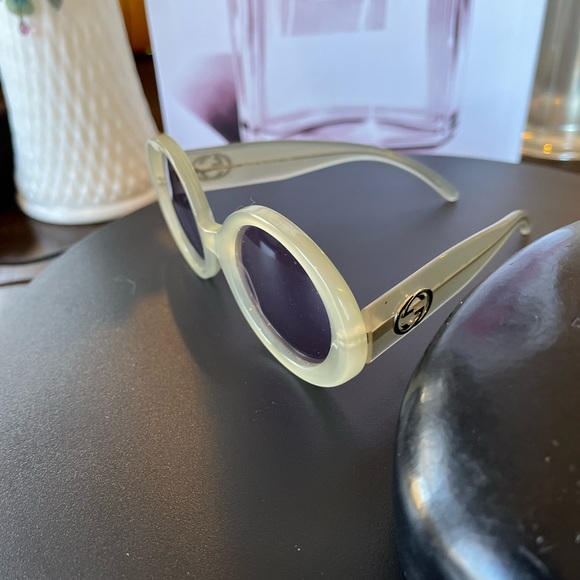 Gucci Translucent Cream Sunglasses main image 4